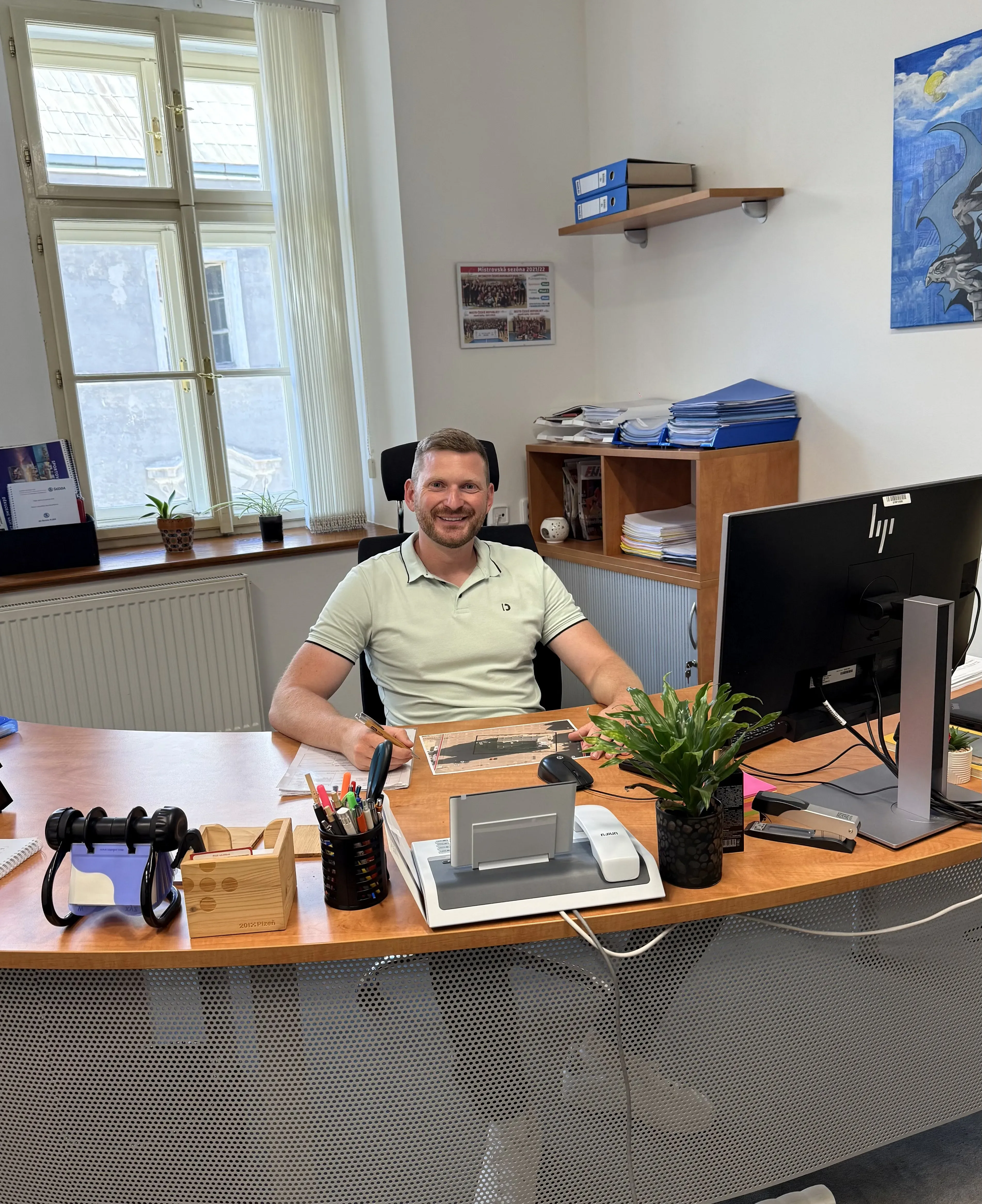 Mgr. Tomáš Morávek - v kanceláři